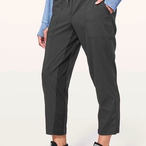 NWOT Dance Studio crops unlined